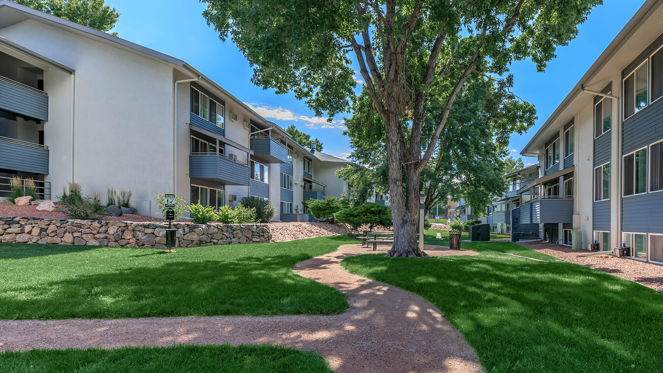 Central Heights Apartments Apartments in Colorado Springs, CO